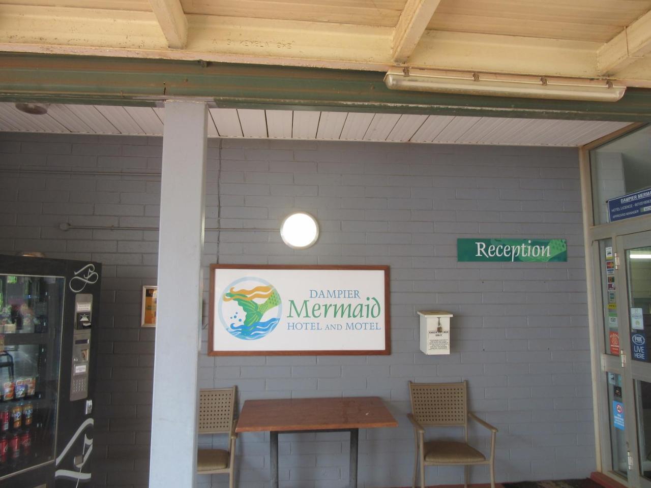 Dampier Mermaid Hotel Karratha Экстерьер фото
